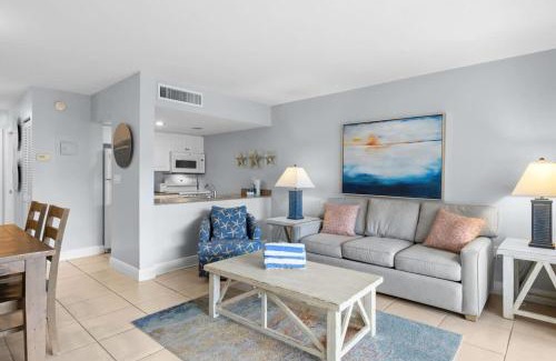 Captiva Apartment | South Seas Villa 3222 - Updated Residence with Great Amenities