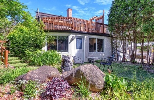Boucherville Apartment | South Shore of Montreal 1 bedroom