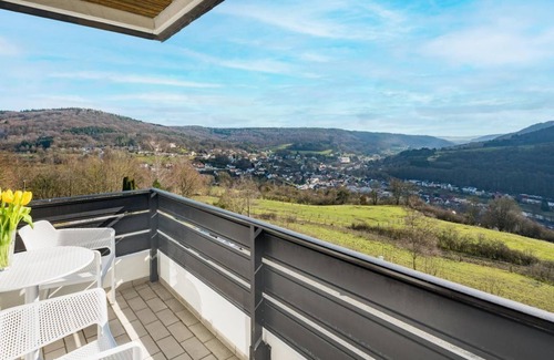 Bollendorf-Pont House | South side without balcony with panoramic view, max. 1 nights - Waldhotel Sonnenberg