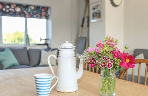 Holyhead Apartment | Southcott Apartment