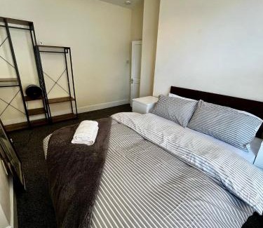 Westcliff-on-Sea Apartment | Southend escape