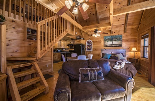Mentone Cabin | SOUTHERN CHARM w/Hot Tub - Mountains Are Calling And We Must Go!