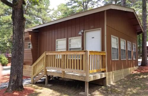 Greers Ferry House | Southern Comfort Inn and Resort