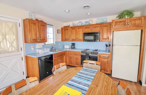 Deep Hole House | Southern Dream - Water views; Screened porch!