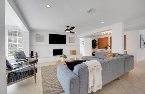 Siesta Key Village House | Southern Exposure