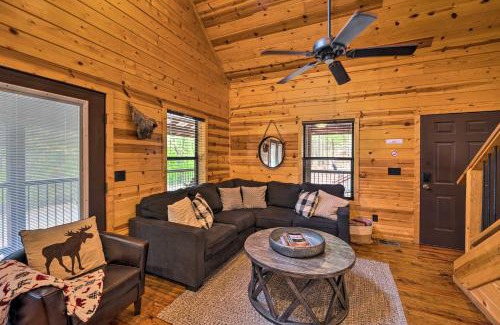 Broken Bow House | Southern Hills Cabin Near Beavers Bend State Park!