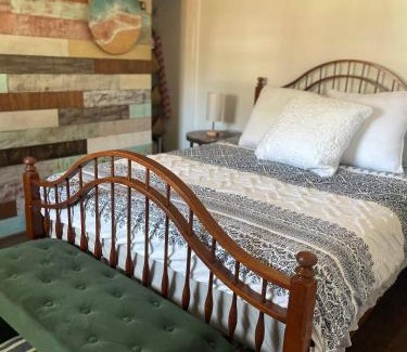 Wilder Park Apartment | Southern Parkway Retreat Near Attractions & Dining