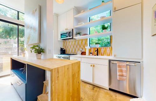 St. Edwards House | Southside Dream