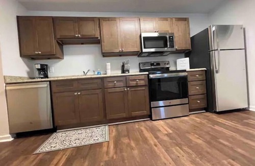 Tallahassee Condo | Southside Suite Living, Spacious 2 Bedroom/2 Bath