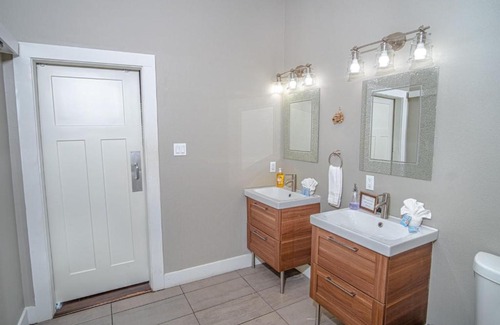 Southtown House | Southtown Classic