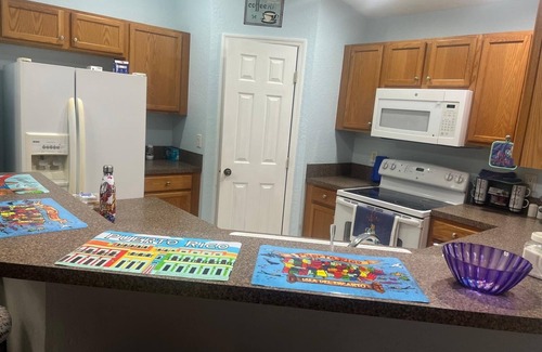 Eisenhower Apartment | Southwest Retreat. PLEASE READ DESCRIPTION THOROUGHLY BEFORE BOOKING