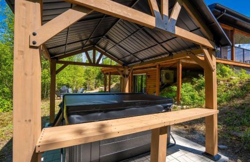 Nominingue Ski Chalet | Spa - Absolute comfort - Chalet l'escapade Cordelia