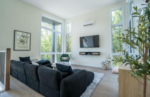 Weedon Ski Chalet | Spa & Adventure - Chalet Valikas