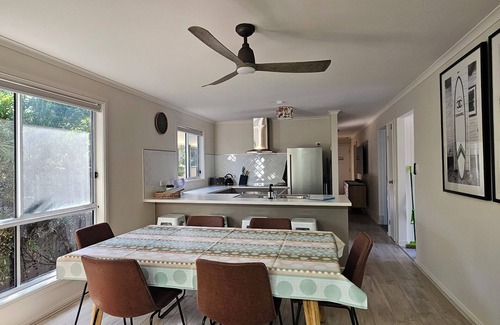 Encounter Bay House | Spa Encounters by the Bay - Soak, Play, Relax, Unwind and Enjoy