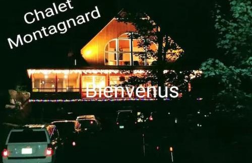 Les Pays-d'en-Haut Regional County Municipality Ski Chalet | Spa & Outdoor Pool - Montagnard des Pays-d'en-Haut