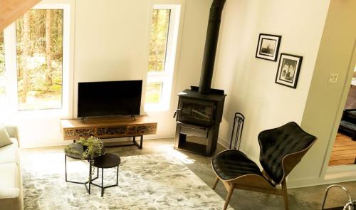Sainte-Christine-d'Auvergne House | Spa Relaxation Forest & River - Le Marmontin