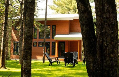 Sainte-Christine-d'Auvergne House | Spa Relaxation Forest & River - Le Marmontin