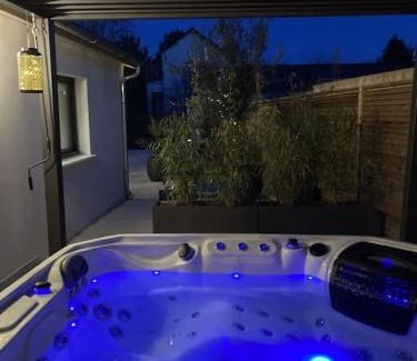Villiers-sur-Morin House | SPA & SERENITE, aux Portes de Disney et de Paris
