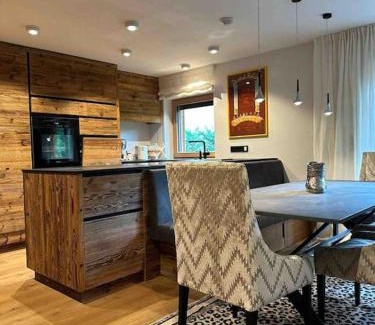 Kitzbuehel Apartment | Spa, Sport & City Luxury Ski-in Ski-Out Apartment