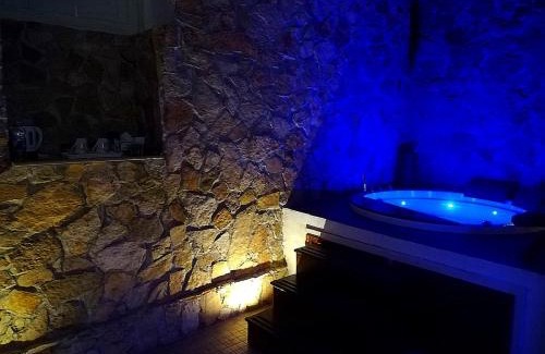 Rosolini Apartment | SPA SUITE SICILIA - Intera casa con spa privata Jacuzzi Sauna Bagno di Vapore ad uso illimitato