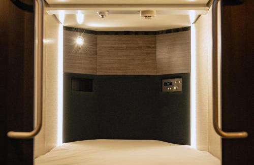 Akasaka Hotel | SPABLIC INN - Capsule Hatago Akasaka