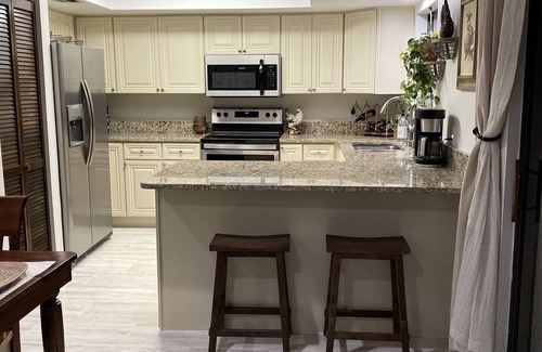 Titus Village House | Space Coast/KSC/Beaches/Titusville