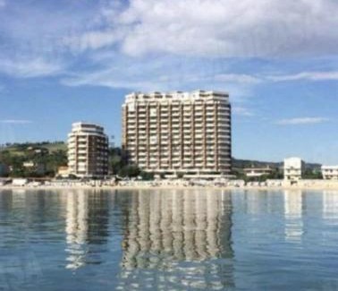 Porto Potenza Picena Apartment | Space & Comfort on the Coast