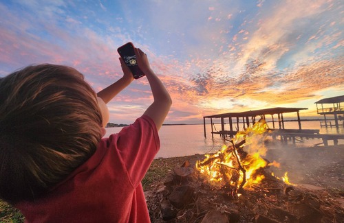 Indian Shores House | Space to just be, #room to write (e.g., your books), #refind #connect