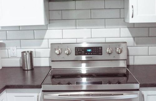 Ville-Marie Apartment | Spacieux Appartement de 3 Chambres downtown