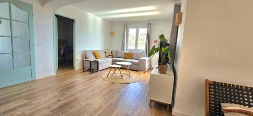 Santo-Pietro-di-Venaco Apartment | Spacieux haut de villa 3 chambres Venaco