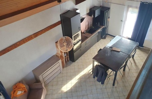 Saint-Avre Apartment | Spacieux logement idéalement situé