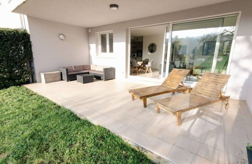 Mulhouse Apartment | Spacieux, Moderne Avec Terrasse vue sur le Zoo