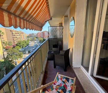Menton Apartment | Spacieux studio proche gare