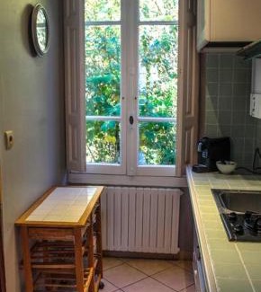 Bagneres-de-Luchon Apartment | Spacious 1 bed apartment in Bagnères-de-Luchon