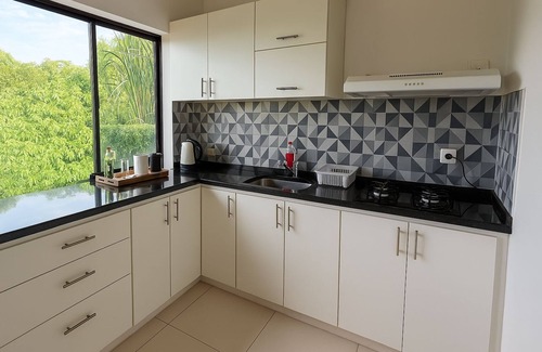Asuncion Apartment | Spacious -1 bedroom apartment in serene Asunción with WiFi, AC