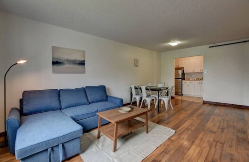 Laval Apartment | Spacious 1 bedroom, with balcony, Laval, all incl