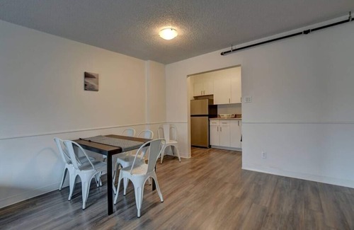 Laval Apartment | Spacious 1 bedroom, with balcony, Laval, all incl