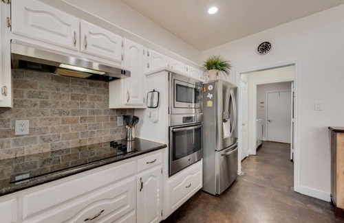 Flower Mound House | Spacious 1 Level 4-bedroom house in welcoming Flower Mound near DFW