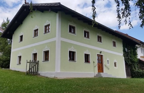 Bad Koetzting Apartment | Spacious 100sqm apartment with terrace for 5 people