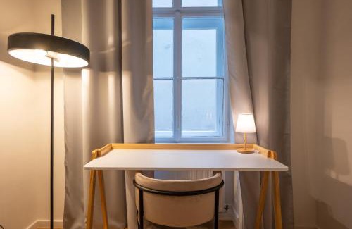 Roßau Apartment | Spacious 110м2 flat in the city center