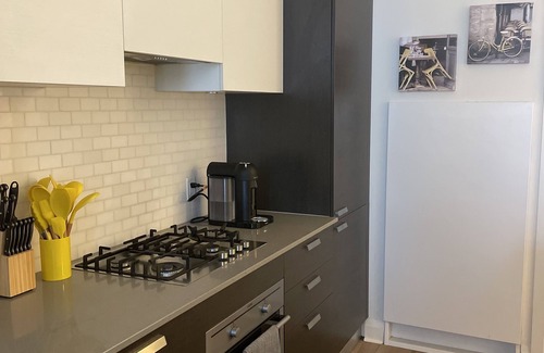 Junction Triangle Condo | Spacious 1br/2bd Luxury Condo in Toronto