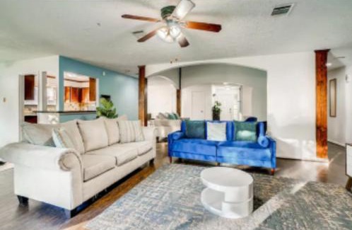 Humble House | Spacious 2,008 SqFt Beautiful Home in Humble