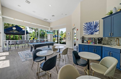 Westchase Apartment | Spacious 2-Bed/2-Bath Tampa Apartment: Comfort Meets Convenience for Corporate Travelers