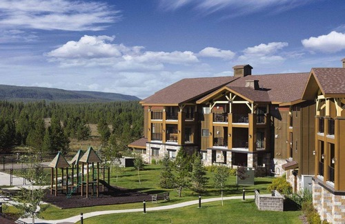 West Yellowstone Condo | Spacious 2-bedroom condo with WiFi in magical West Yellowstone