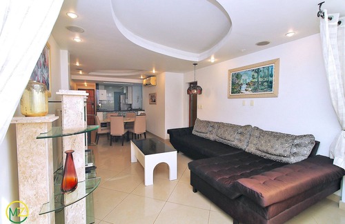 Leme Apartment | Spacious 2 bedrooms on Leme beach for 7 people