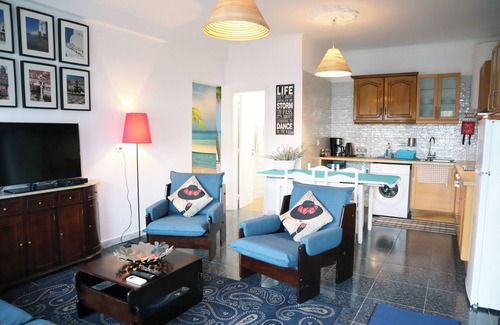 Seixal Apartment | Spacious 2 Bedroom Apartment near Lisbon