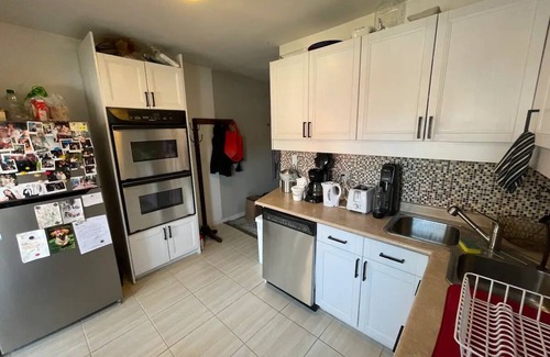 Seaton Village House | Spacious 2 Bedroom Apartment with Sun Room in Great Area Close to Subway