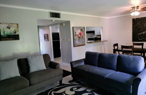 Brownsville Condo | Spacious 2 Bedroom Condo near Golf Country Club