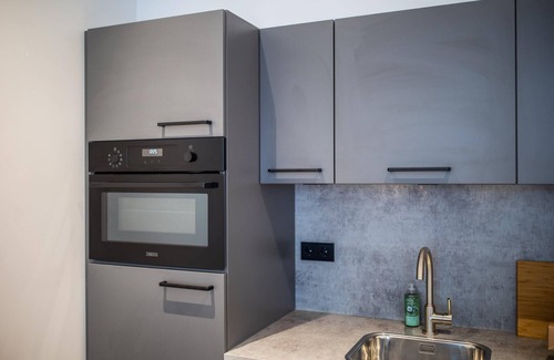 Hillegersberg-Zuid Apartment | Spacious 2 Bedroom Serviced Apartments 71-77m2