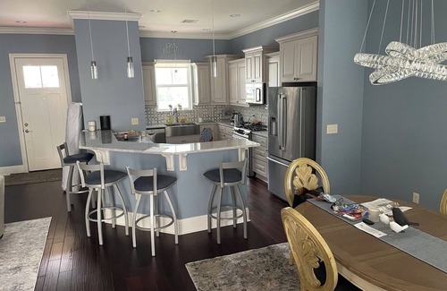Saint Roch House | Spacious 2 bedrooms in shared New Orleans home - great location w/many pluses